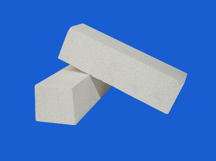 Alumina boblestein